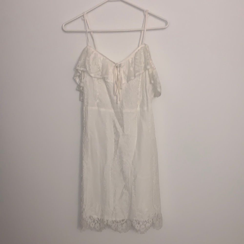 White lace dress